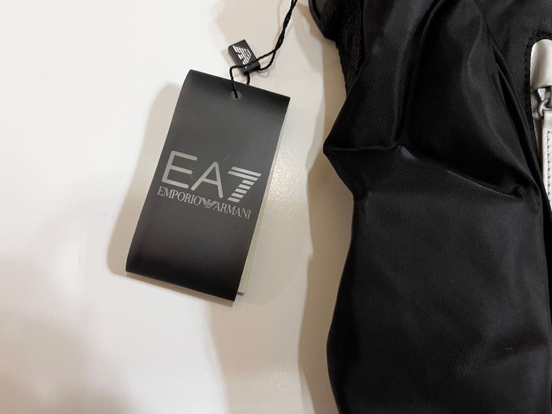 3000円OFF✨新品未使用✨EA7 Emporio Armani