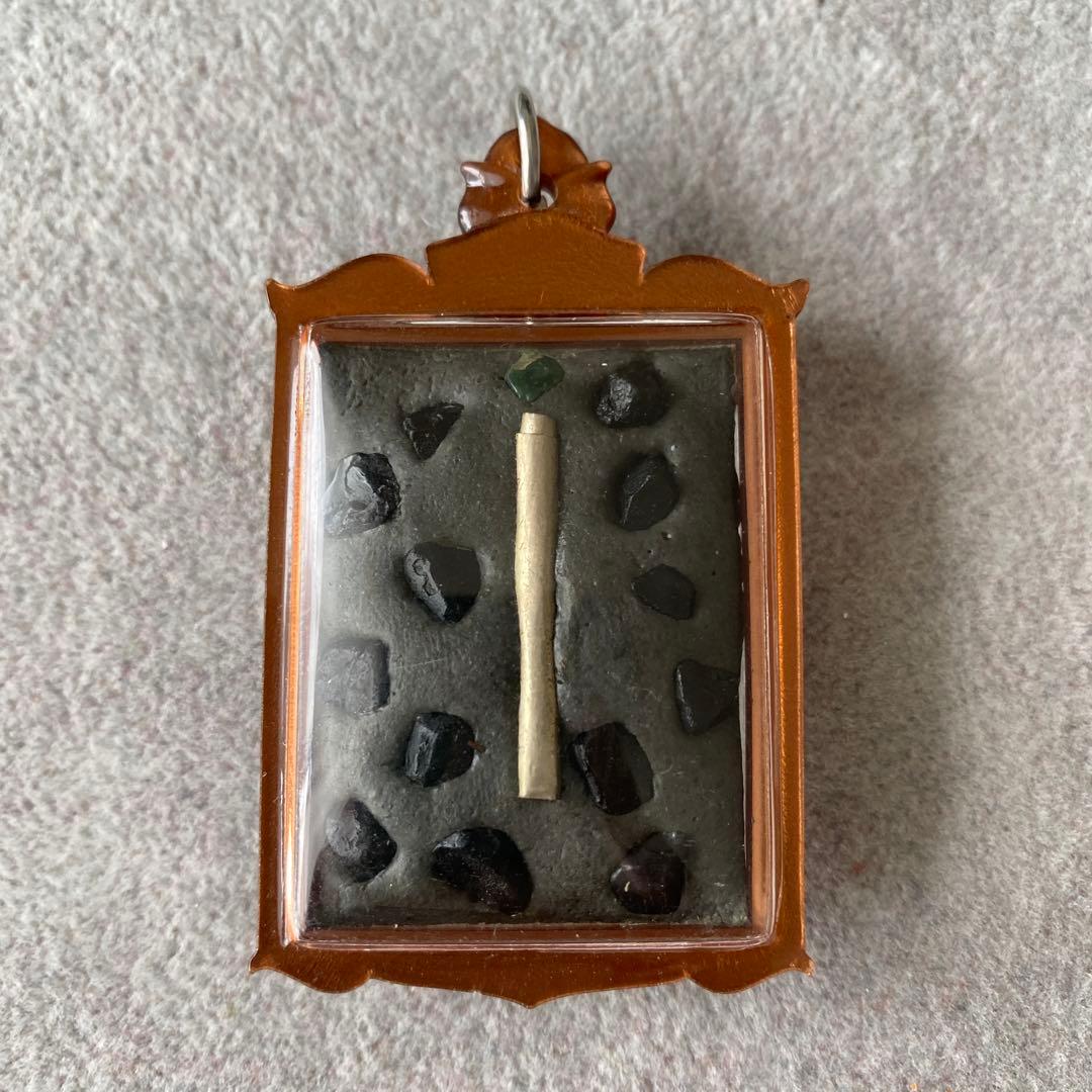 プラクルアン AJホン師 超レア品 守護 危険回避 富と開運 カリスマ 御守り