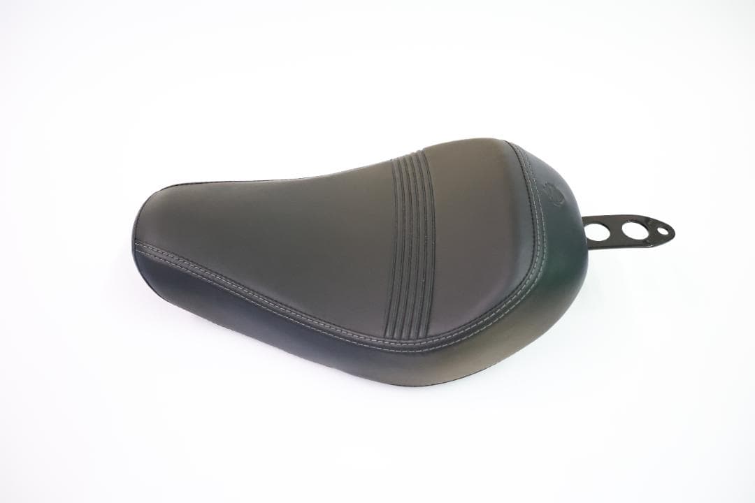 stomu ハーレー純正シート　スポーツスター　48　XL1200X