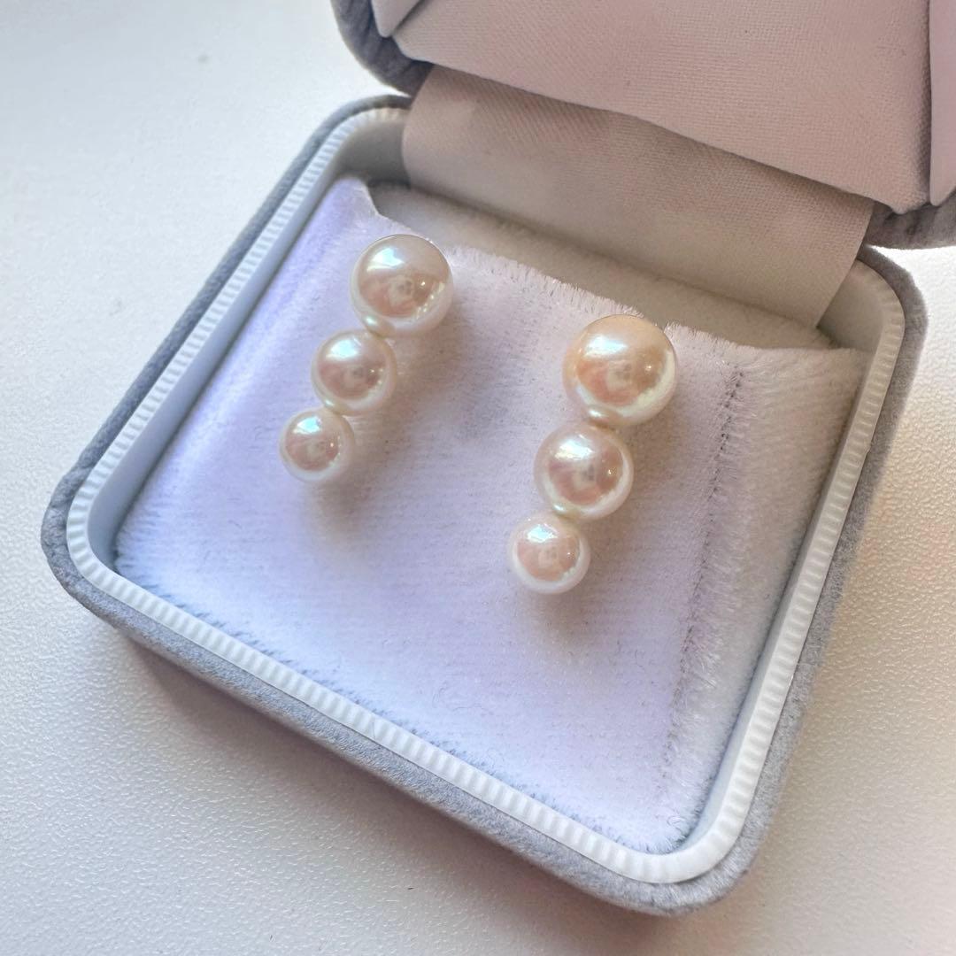 【セール価格】K10YGアコヤ真珠トリプルピアス（ホワイト）