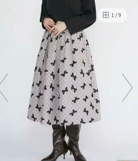 マーリエ ル カセット リボン模様 フレアスカート