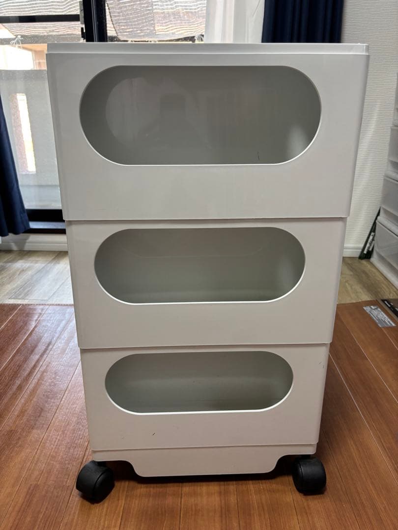 正規品　ジョエ・コロンボ　ボビーワゴン 3段5トレイ ホワイト　刻印