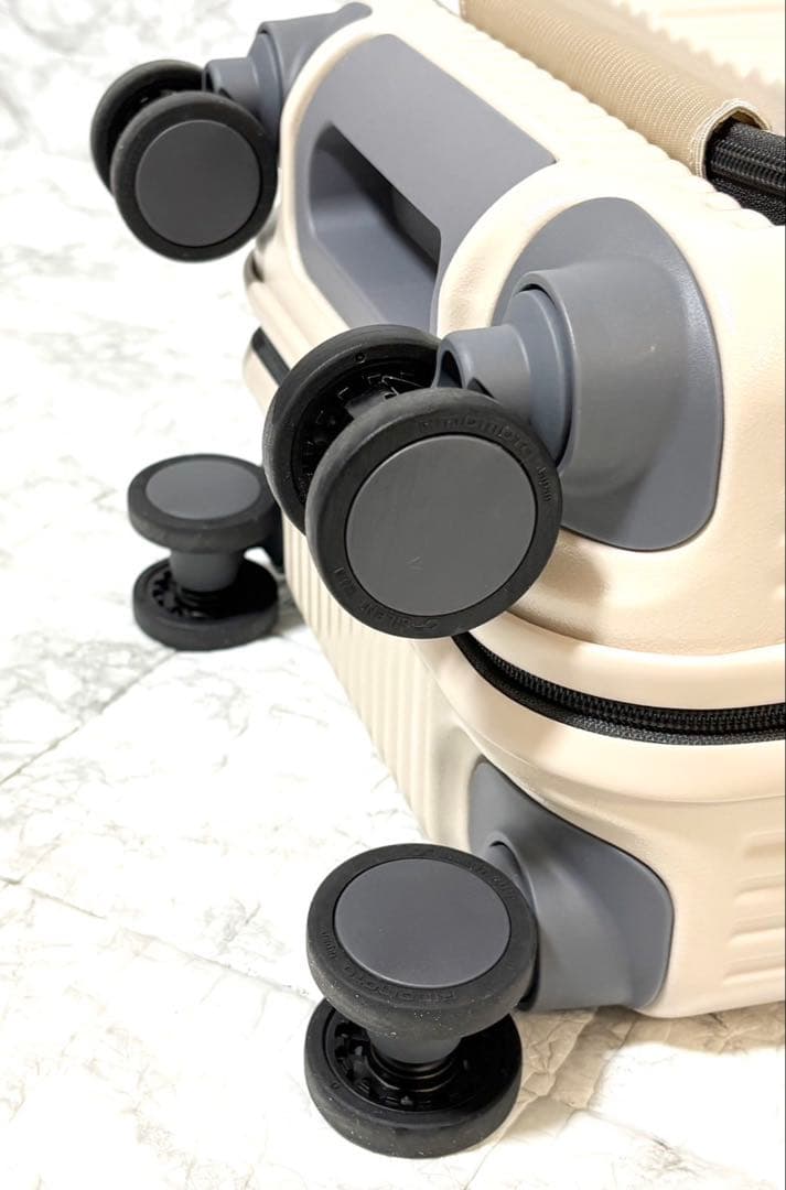 【未使用】Innovator INV30 スーツケース Sサイズ 21L バニラ