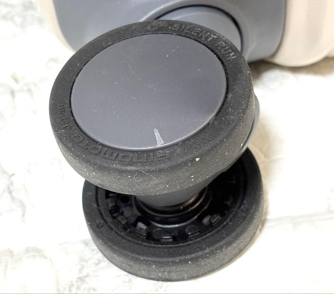 【未使用】Innovator INV30 スーツケース Sサイズ 21L バニラ