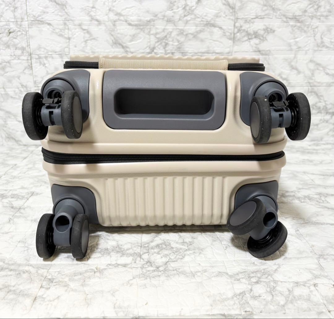 【未使用】Innovator INV30 スーツケース Sサイズ 21L バニラ