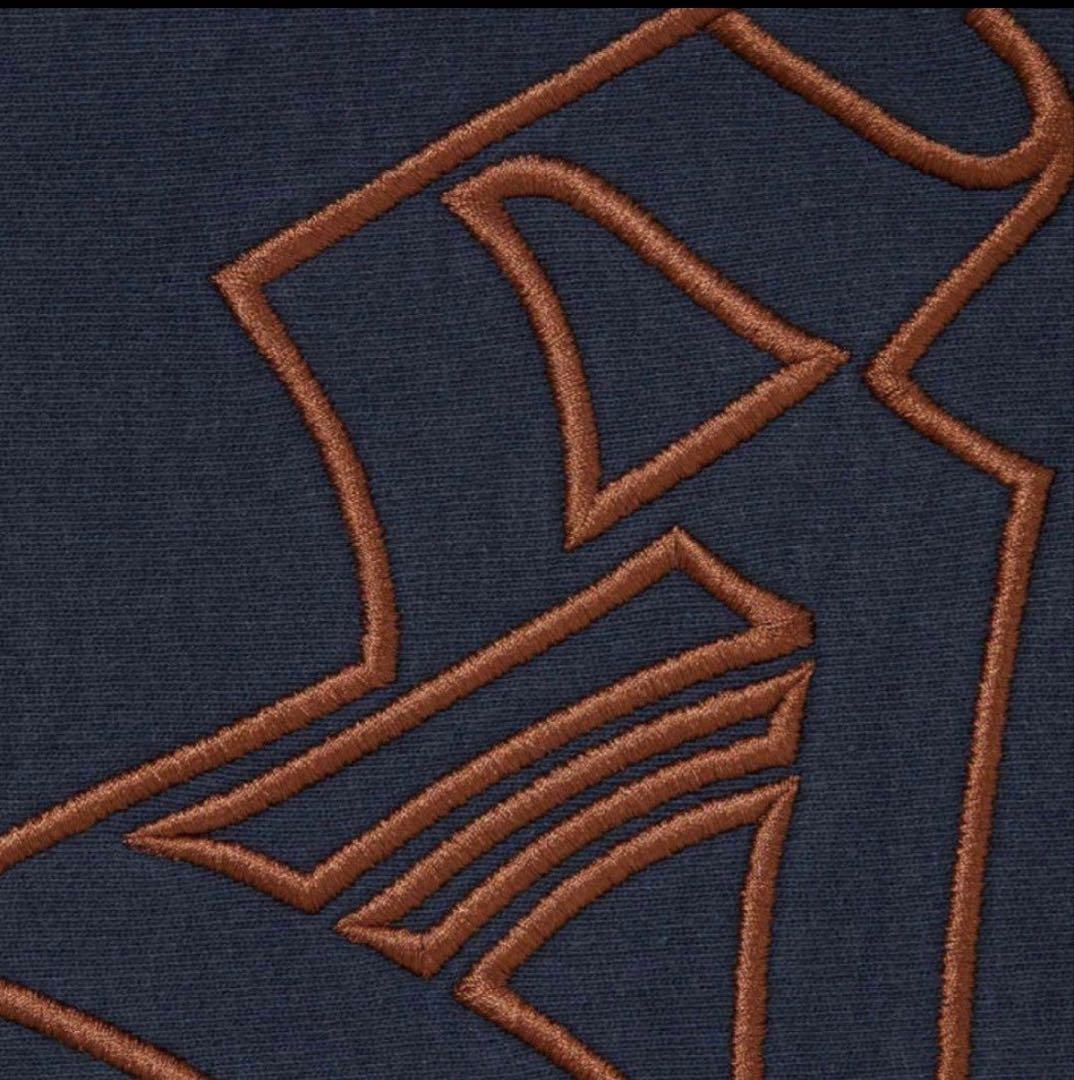 あ*ち様 Supreme ネイビー パーカー フリース裏地