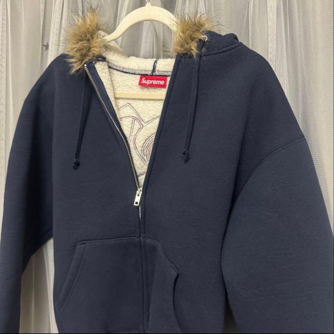 あ*ち様 Supreme ネイビー パーカー フリース裏地