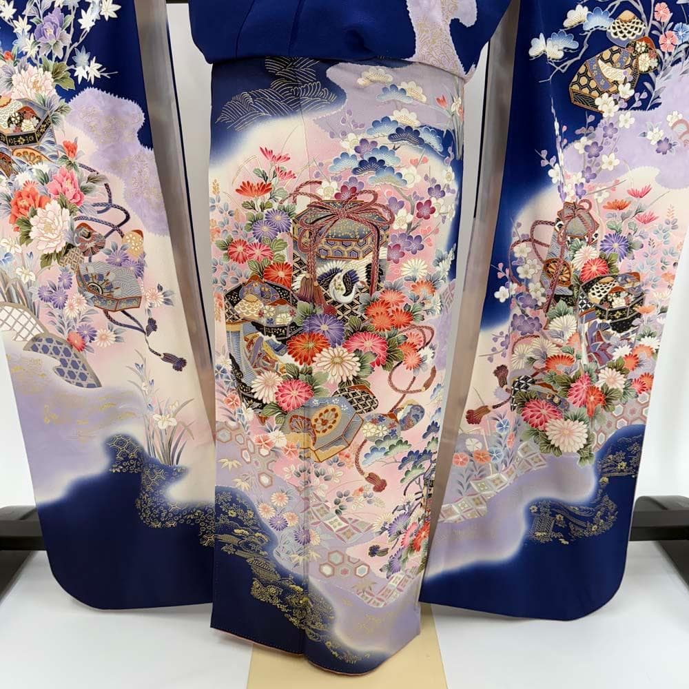 振袖 正絹 青 白 古典花柄 裄70㎝ 成人式 中古 b-66