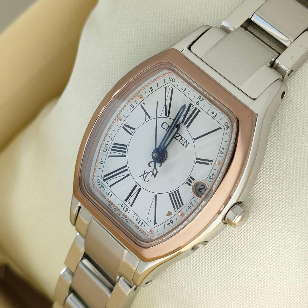 CITIZEN XC/ クロスシー チタン トノー 電波時計( ルキア