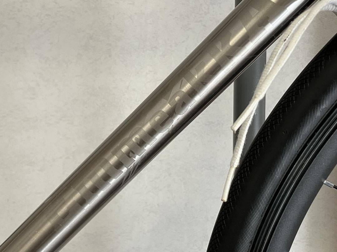 レイノルズ921ステンレスピストバイク EmmeAkka新品パーツ多数同梱