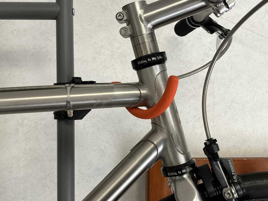 レイノルズ921ステンレスピストバイク EmmeAkka新品パーツ多数同梱