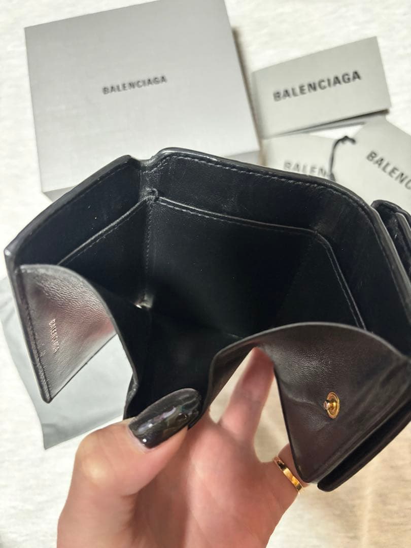 BALENCIAGA 三つ折り財布 ブラック　クロコ　レザー