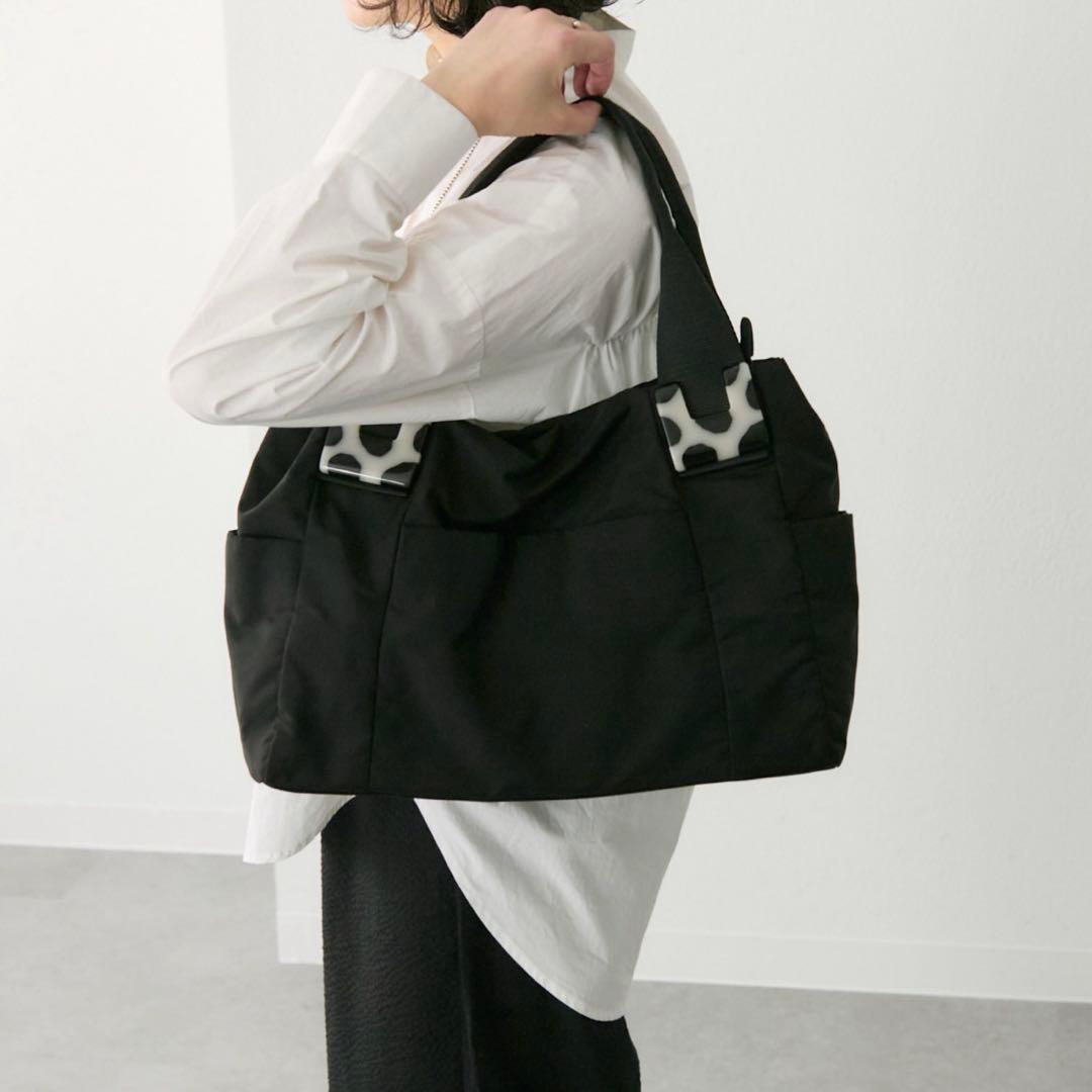 ●美品● ear PAPILLONNER ショルダー付き樹脂パーツトートバッグM