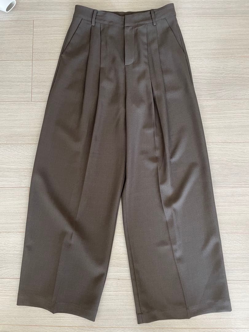 お得⭐︎[極美品‼︎] chuclla セットアップ スーツ 2点　　　ブラウン L