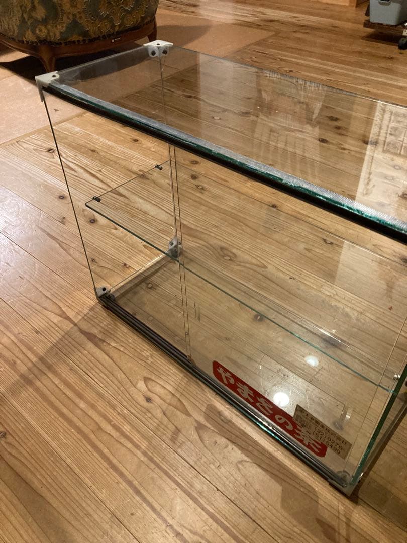 昭和レトロ　ガラスショーケース中棚1段　やまさ製茶　背面引戸