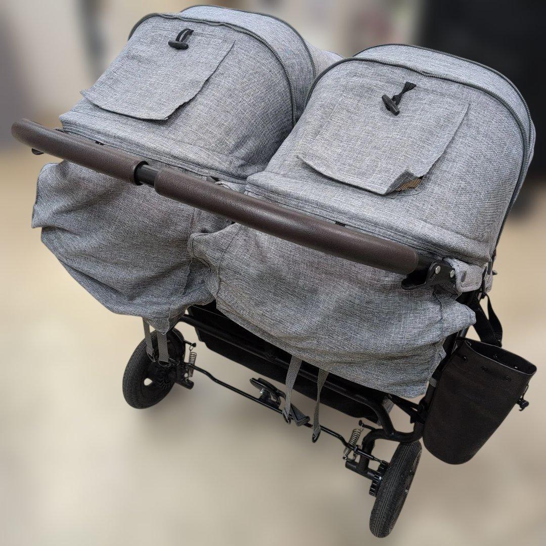 美品　エアバギー　ココ　ダブル　フロム　バース　二人乗り　ベビーカー