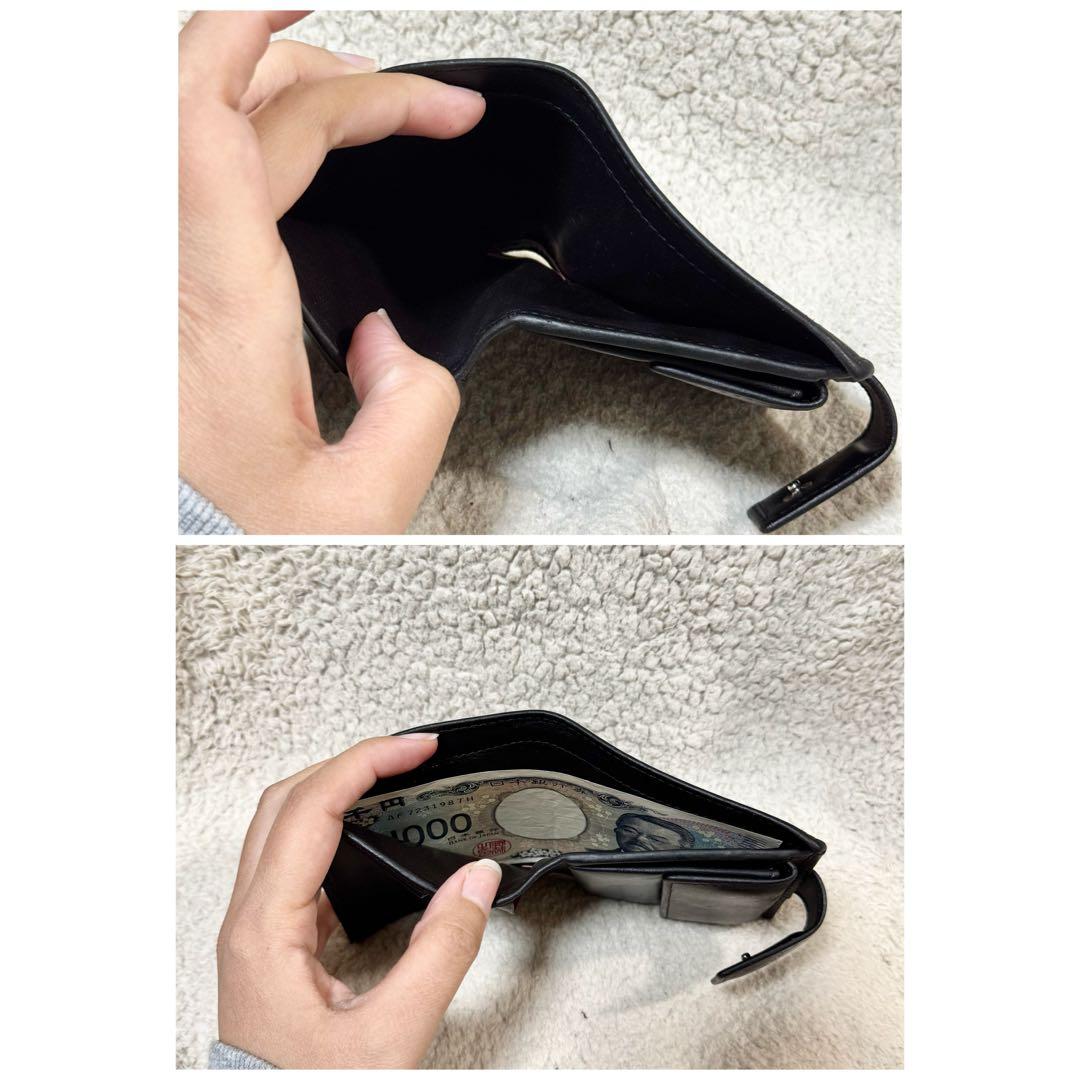 GUCCI グッチ　二つ折り財布　GGマークエンボス