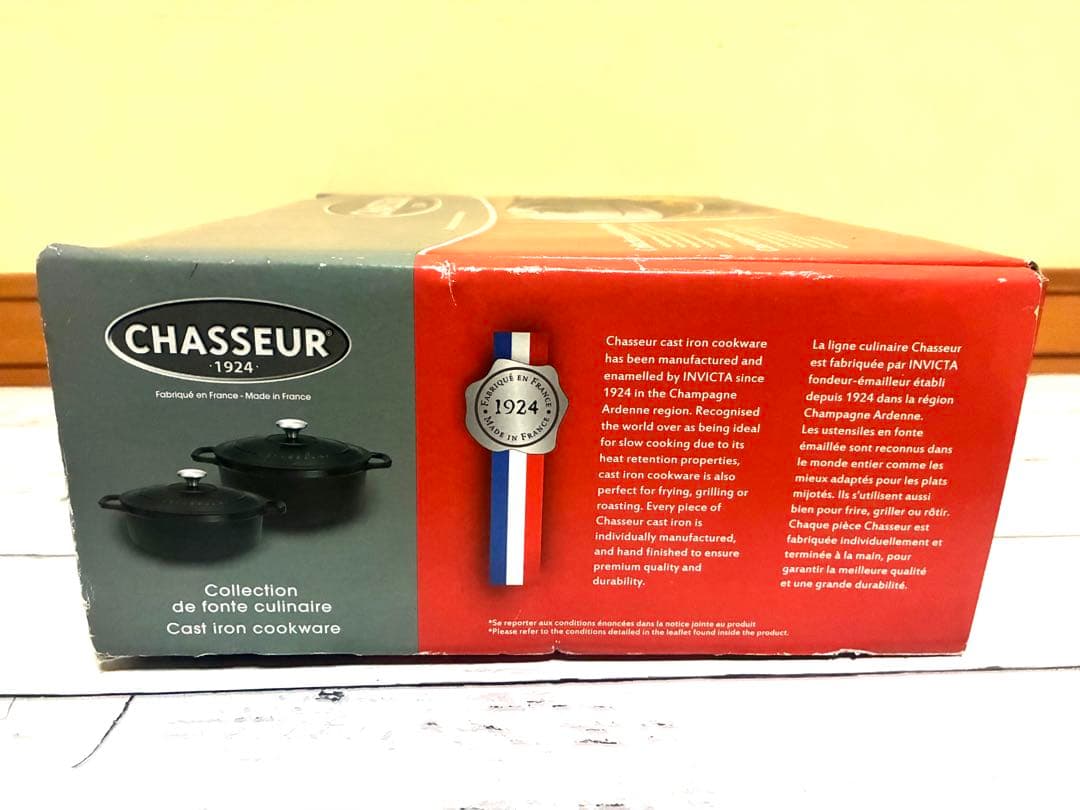 新品　CHASSEUR サブライム ラウンドキャセロール　24cm 両手鍋　黒