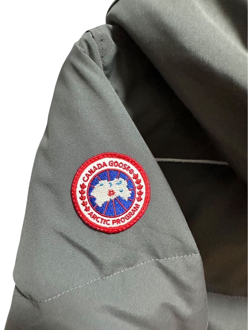   グレー ダウンジャケット M♡防寒，冬物