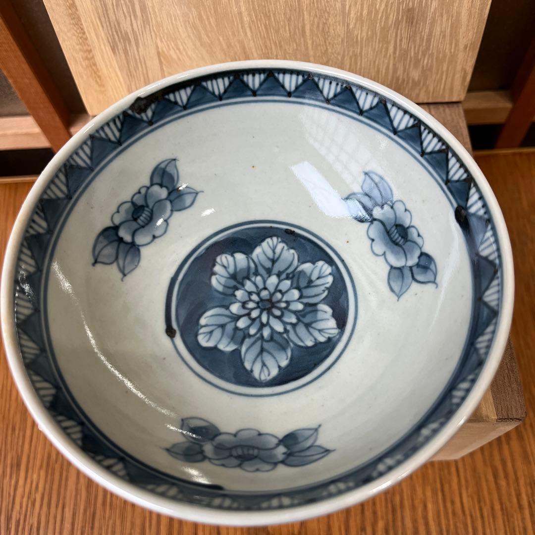 有田焼　６代　佐藤走波　染錦椿紋　飯碗✖️1点