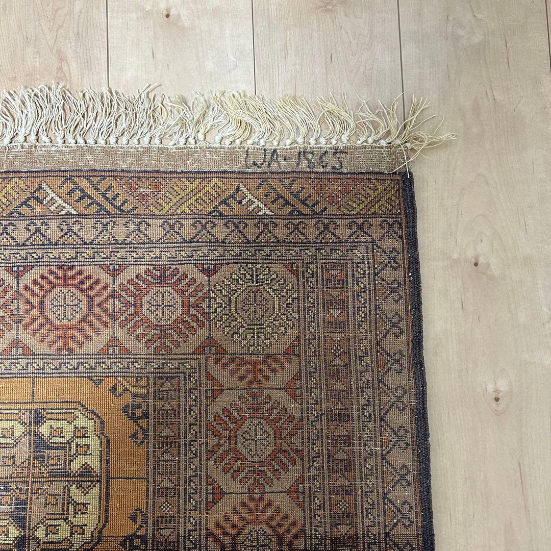 ペルシャ絨毯　トルクメン産　ヴィンテージラグ　トライバルラグ　190x114㎝