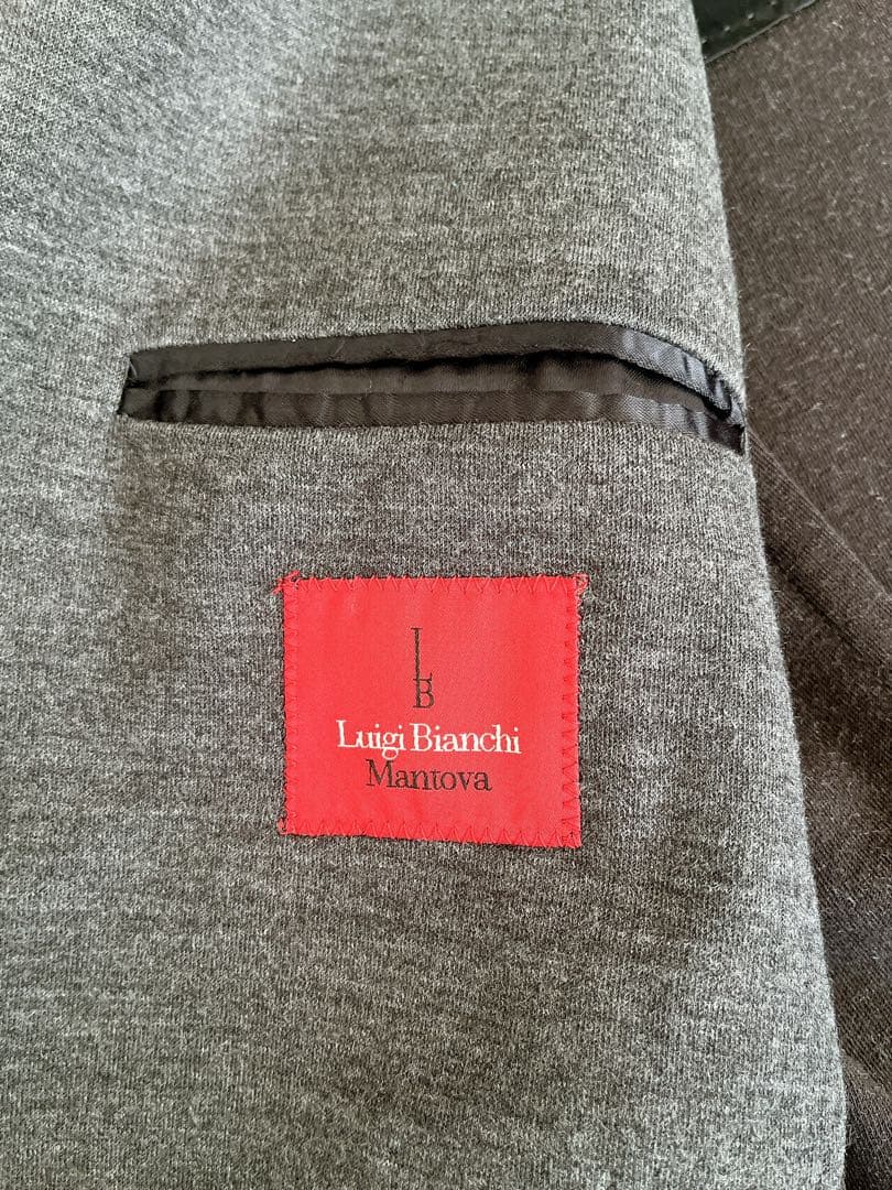 ルイジビアンキマントヴァ チェスターコート