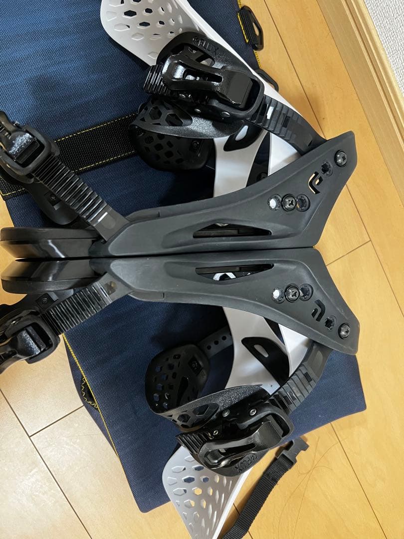 FLUX PR ホワイト スノーボードビンディング Lサイズ