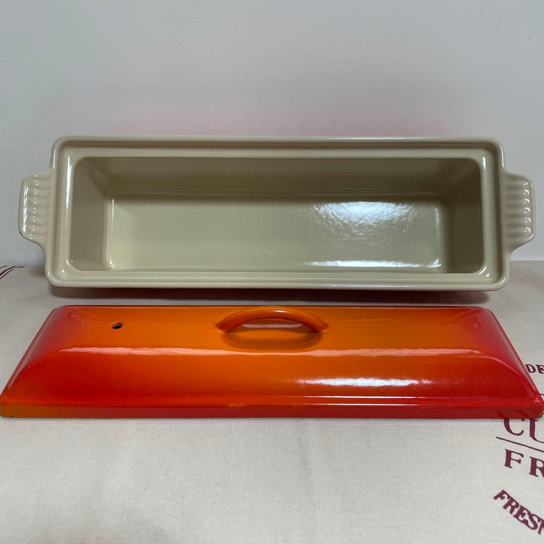 COSMOSルクルーゼ 32cm テリーヌ レクタンギュラー 鋳鉄