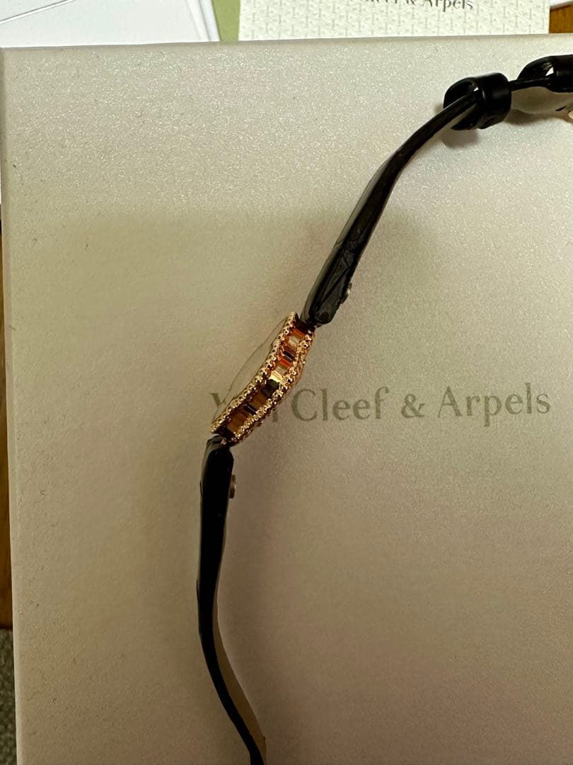 ヴァン クリーフ&アーペル スウィート アルハンブラ ウォッチ