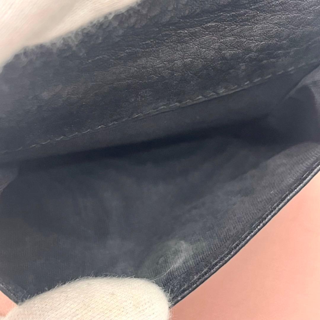 miu miu ミュウミュウ ロゴ ブラック レザー 二つ折り財布　0127-②