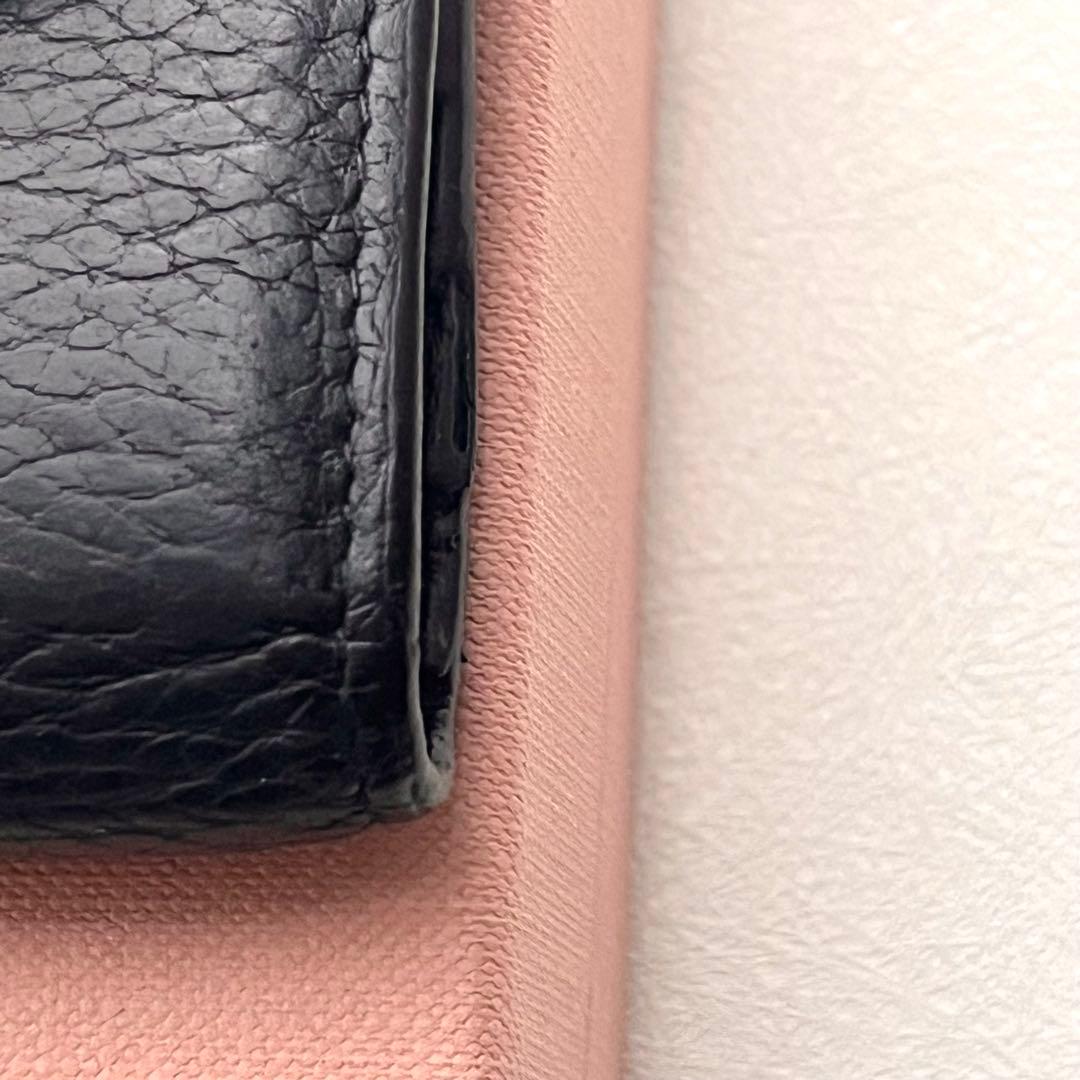miu miu ミュウミュウ ロゴ ブラック レザー 二つ折り財布　0127-②