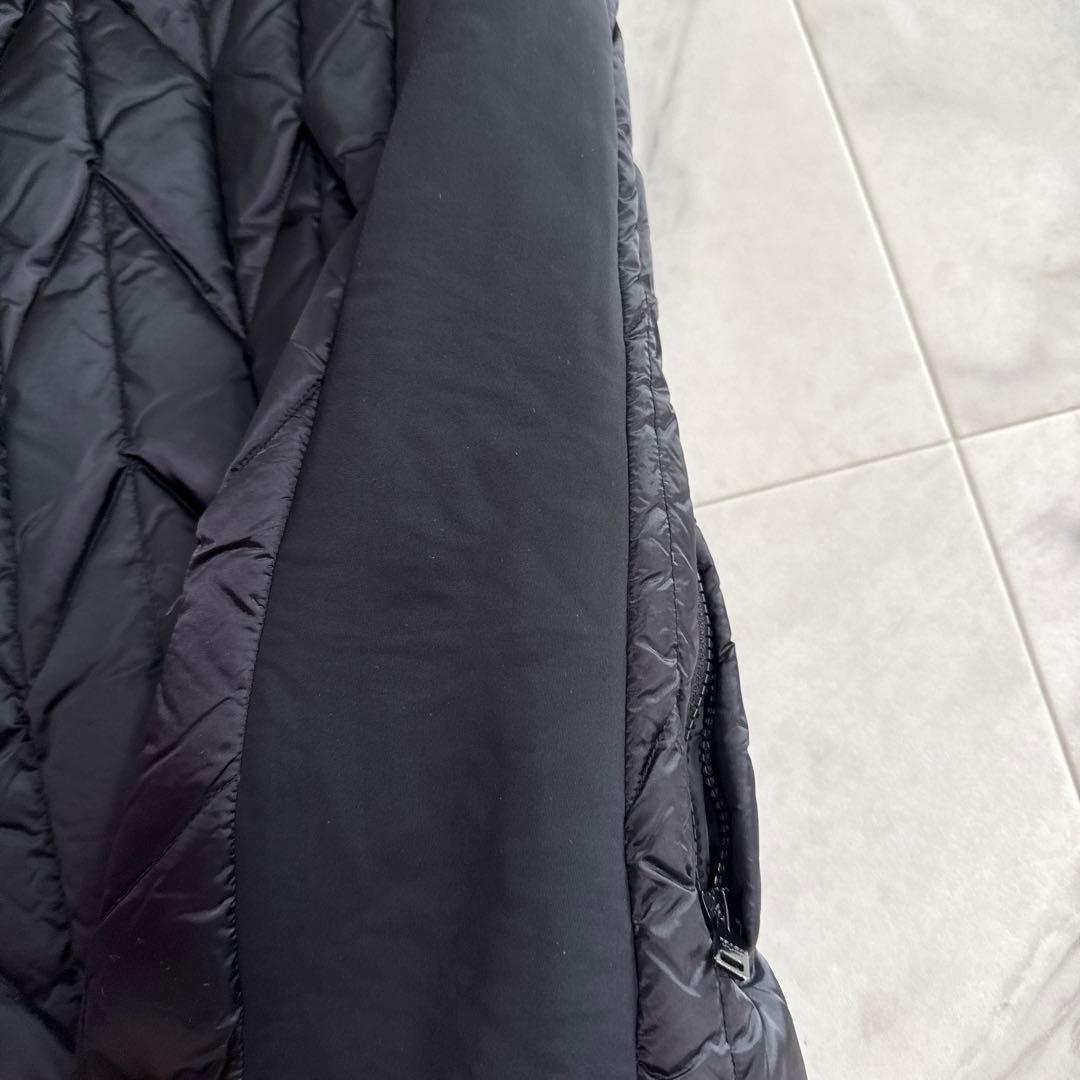 PRADA ブラック キルティングダウンベスト サイズ38