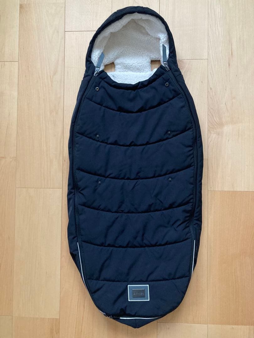 【ともさん】Cybex プラチナムフットマフ ブラック