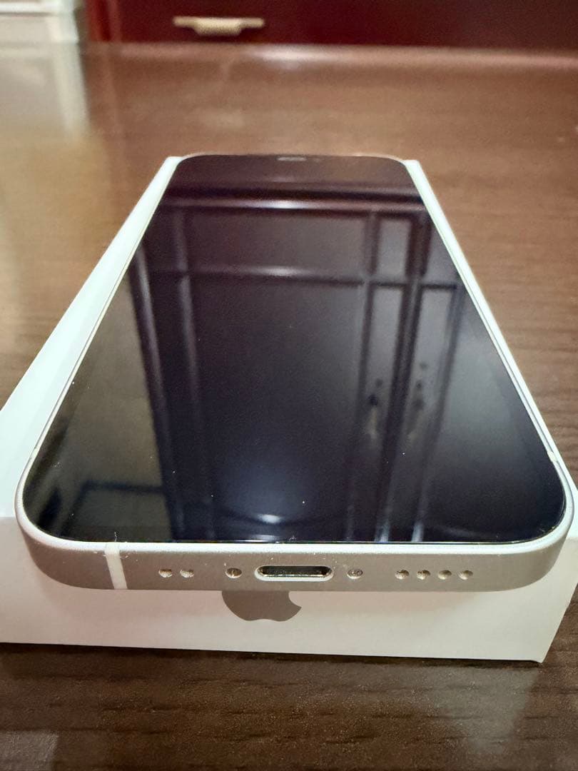 Apple iPhone 12 mini ホワイト 本体　64G