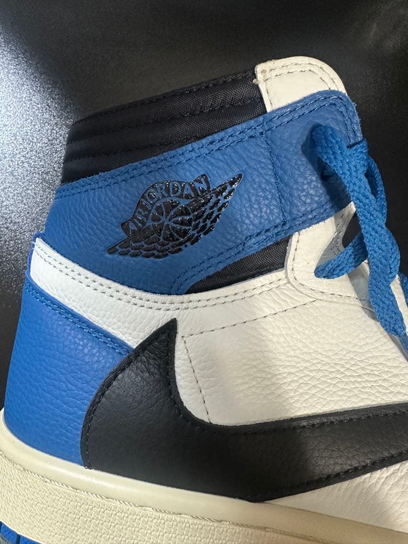 トラヴィス×フラグメント×AJ1 High