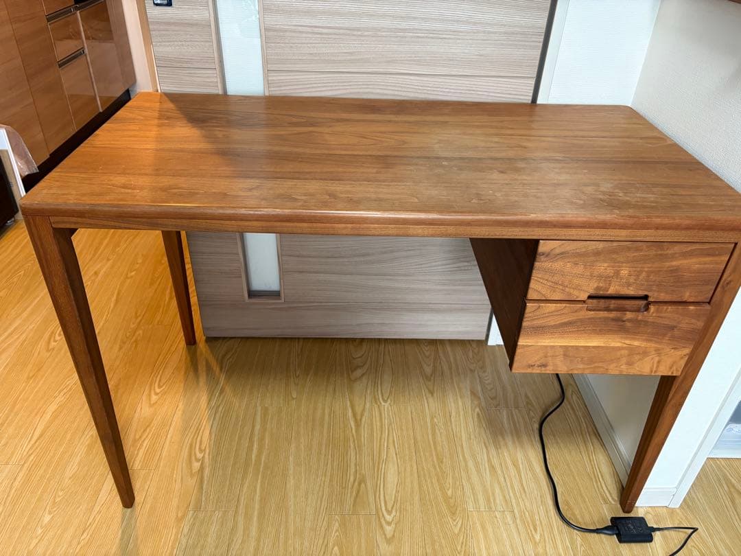 D*D様 【12/2で終了】Karf ウォールナット材のシンプルデスク