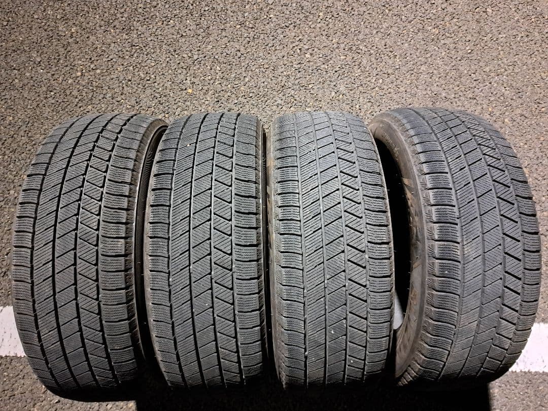 バリ山！215/60R16×4絶対安心のブリザックVRX！22年製！送料￥900