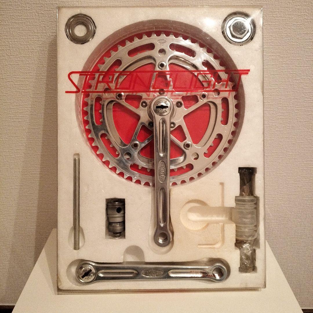 ストロングライト 49D （STRONGLIGHT 49D） クランクセット