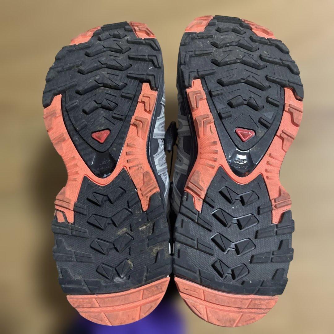 salomon サロモン XA PRO 22.5 グレー