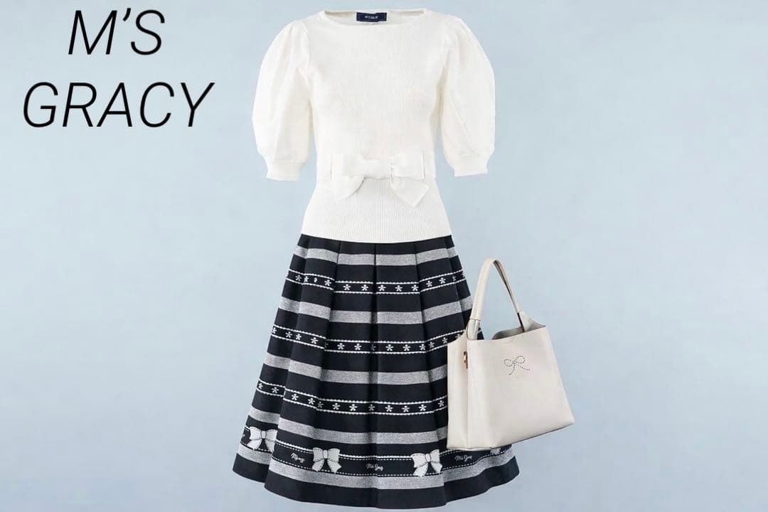 お値下げ☆新品＊未使用☆M’S GRACY 花・リボン☆タックススカート