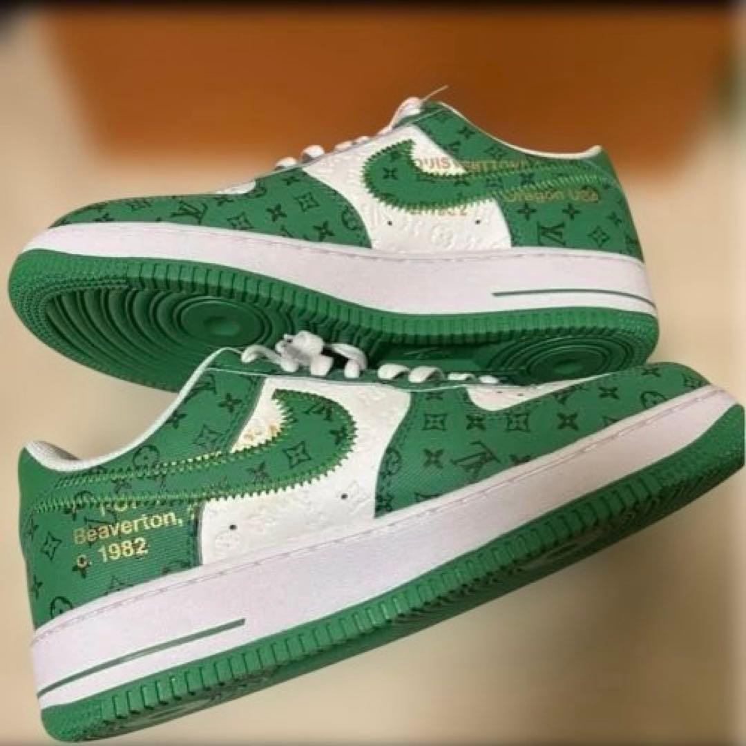 NIKE×LVコラボ スニーカー エアフォースワン 新品未使用保存品