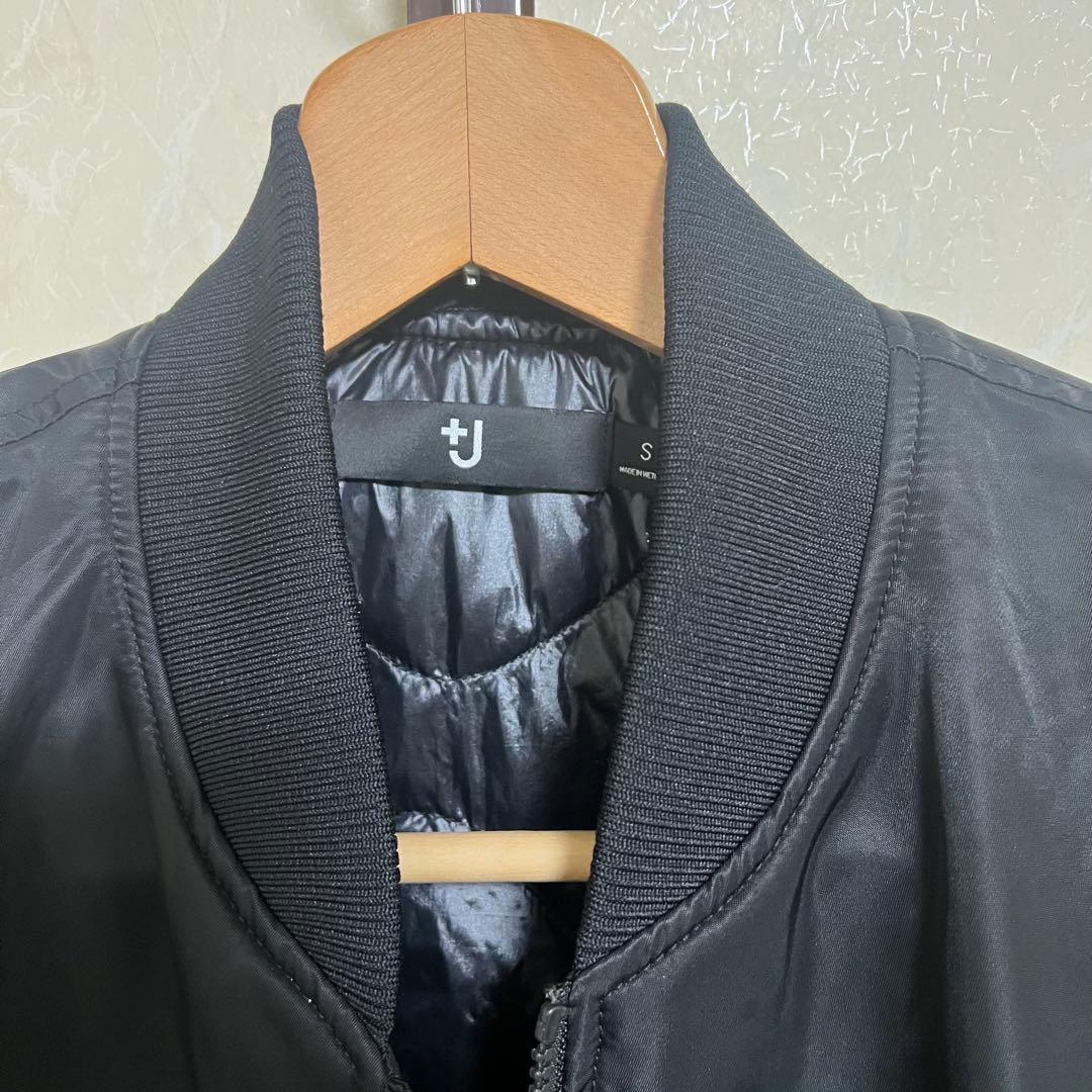 UNIQLO +J MA-1スタイル ブラックジャケット