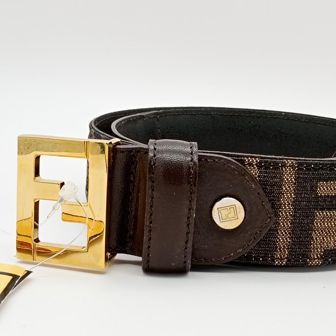 FENDI ベルト　ズッカ　ゴールドバックル　ブラウン