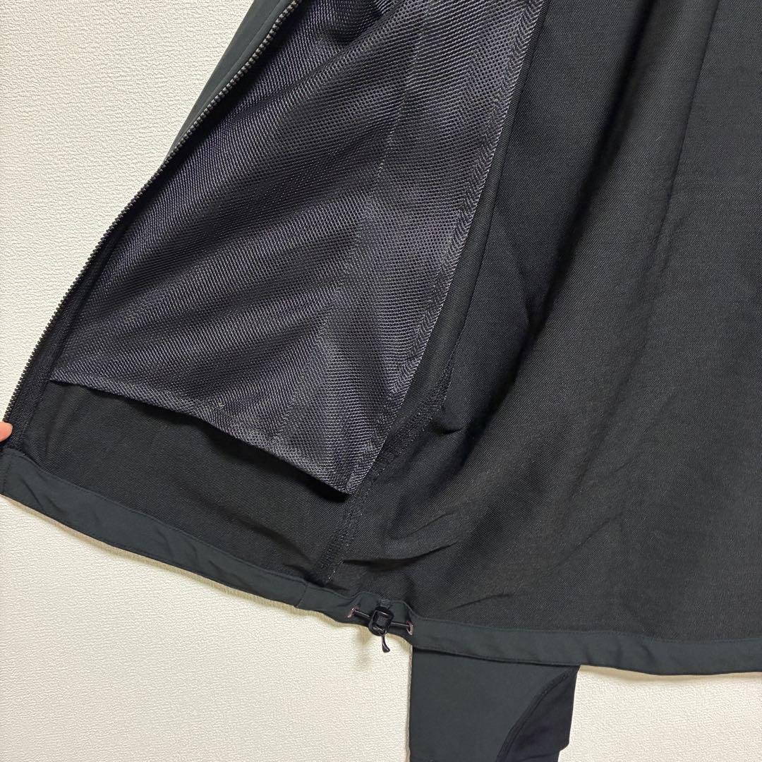 美品　マムート　ソフテッククライムライトジャケット　マウンテンパーカー　黒　Ｍ