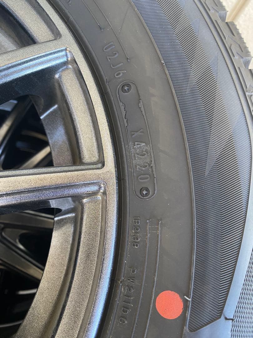 冬タイヤダンロップ185/70R14 残量8,1mm.ホイール14*5.5