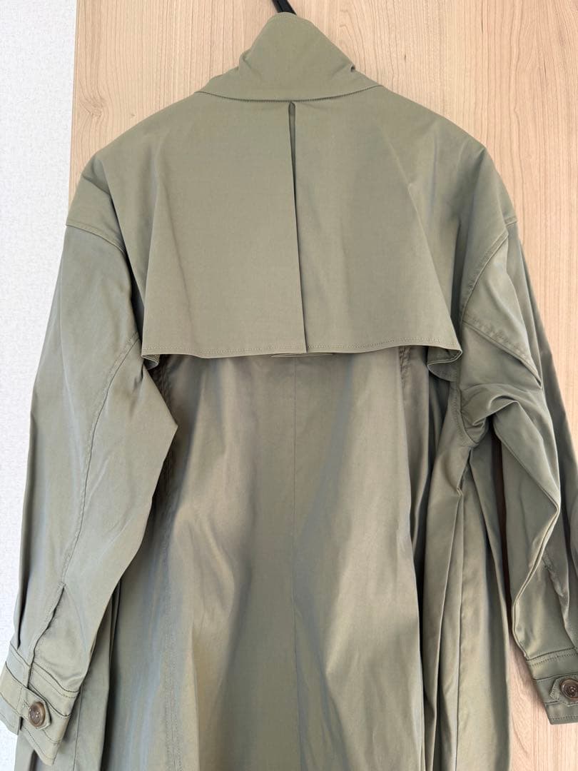 カベサロッソ caveza rosso バイカラースタンドカラーコート