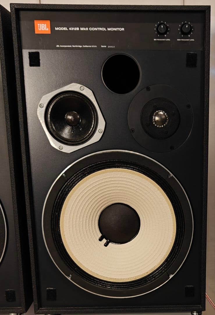 JBL 4312B MkII ペア 左右対称ミラーイメージ 伝説の名機