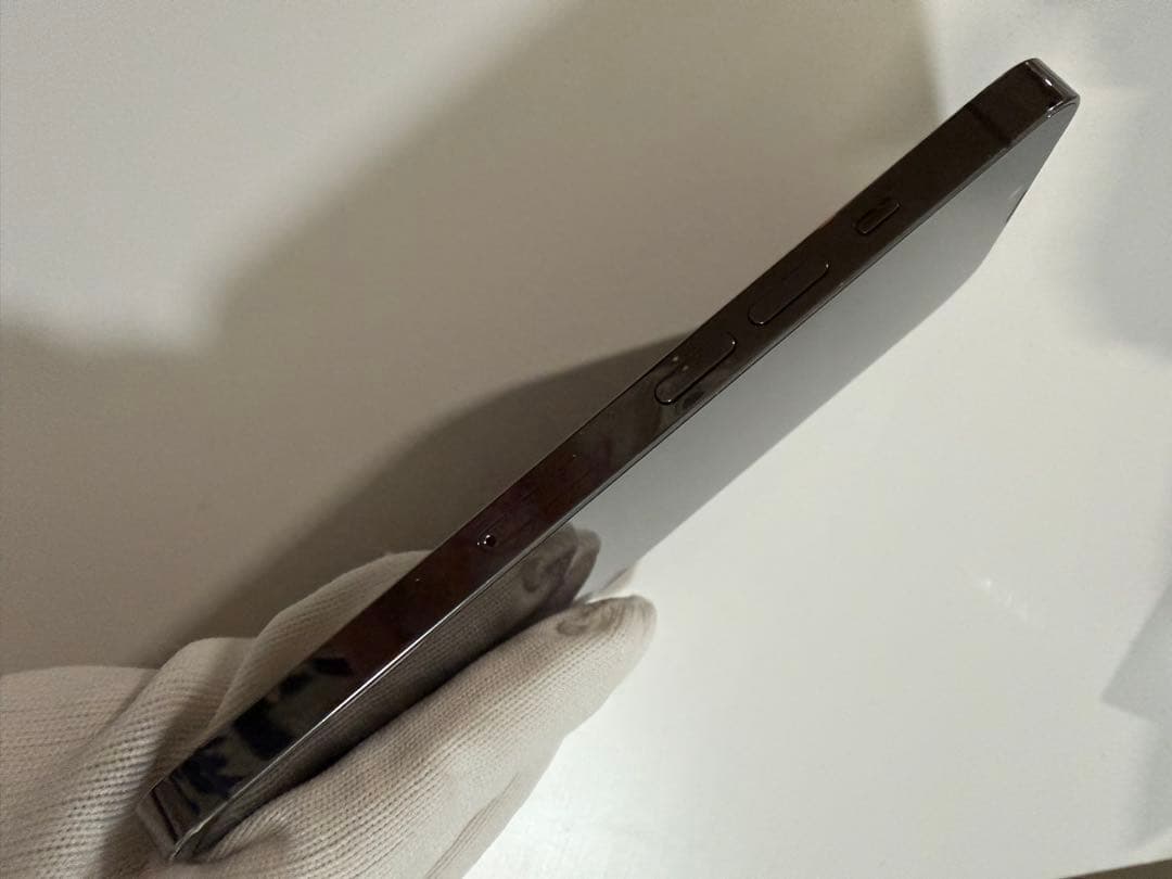 Apple iPhone 13 Pro 256GB グラファイト 本体