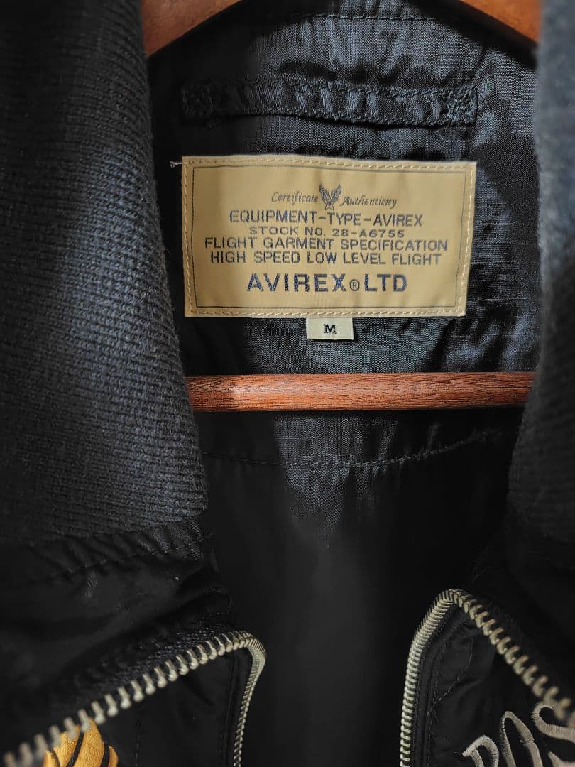 AVIREX ブラック MA-1 フライトジャケット　Мサイズ