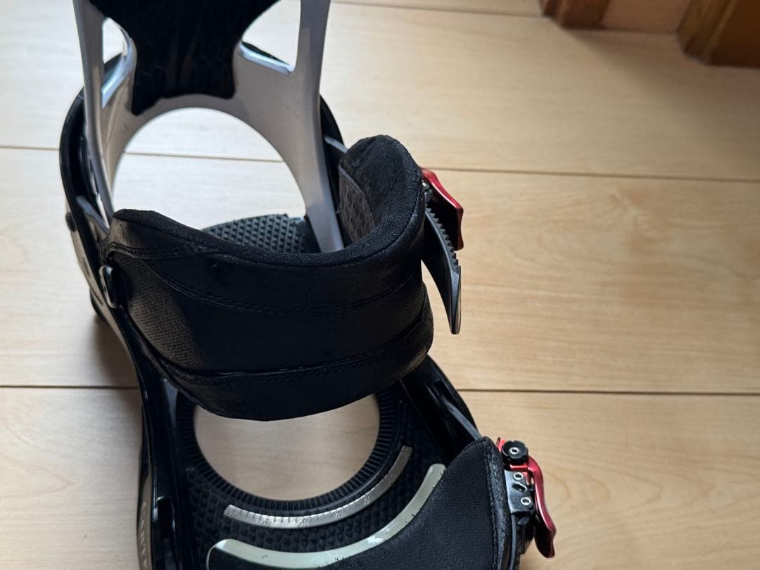 BURTON　CARTEL バートン　スノーボード ビンディング Mサイズ